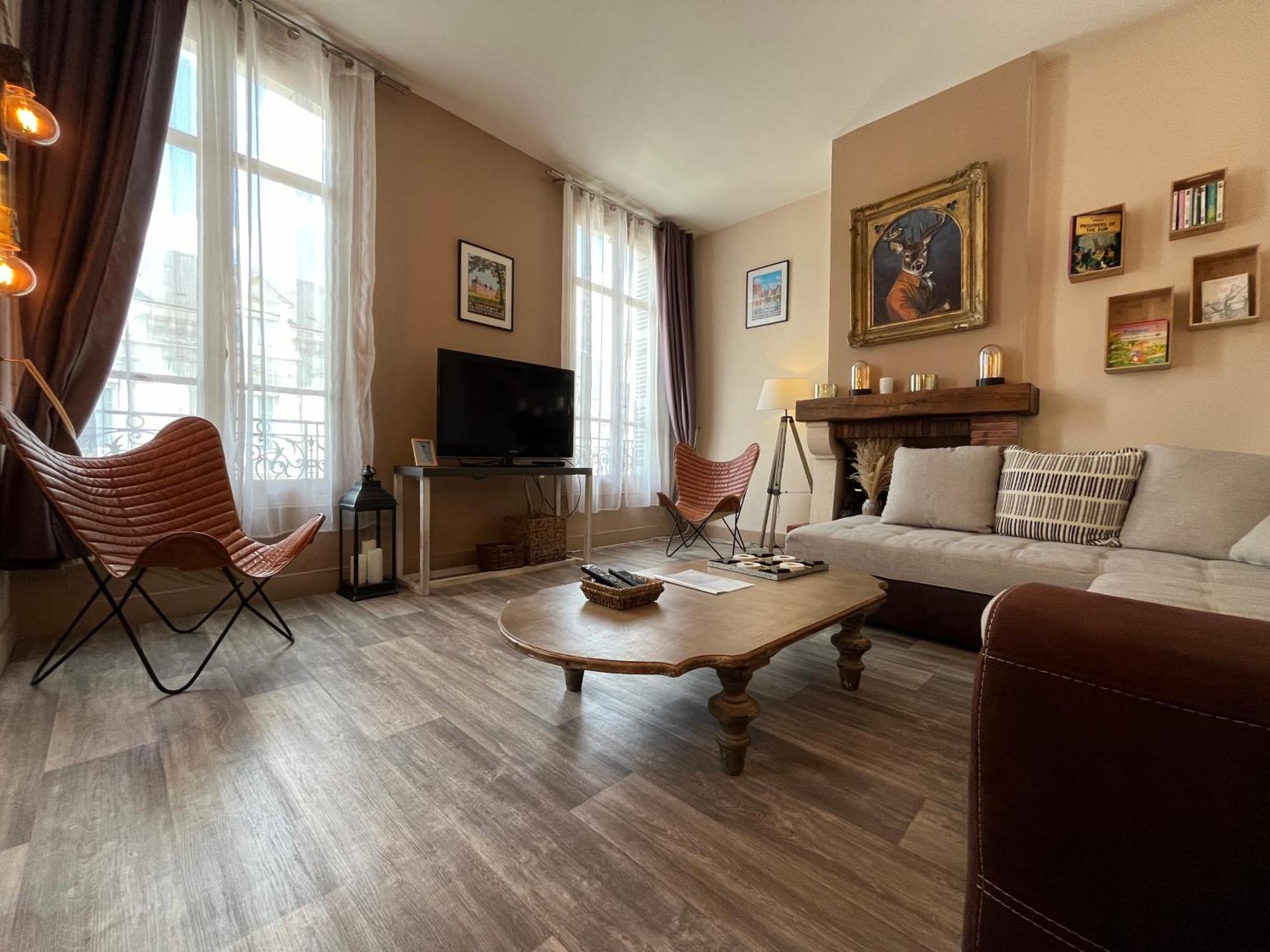 Cote Chateau - Grand Appartement Au Coeur De Blois Kültér fotó